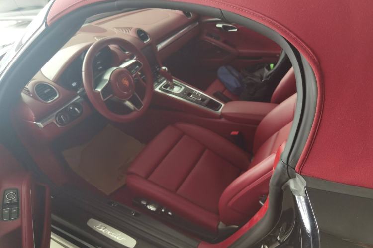 Used Porsche 718 2022 Boxster 2.0T Left Front Seat