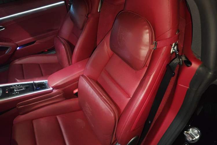 Used Porsche 718 2022 Boxster 2.0T Left Rear Seat