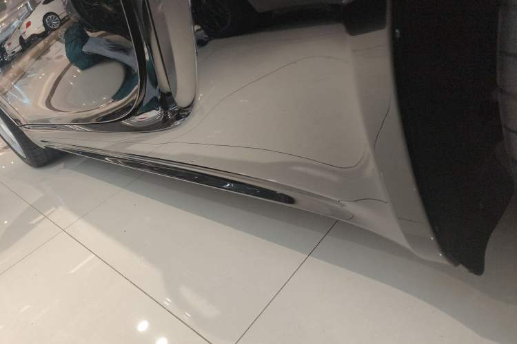 Used Porsche 718 2022 Cayman 2.0T Left Side Sill