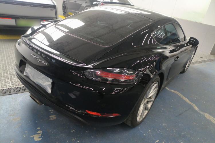 Used Porsche 718 2022 Cayman 2.0T Rear Right 45 Deg