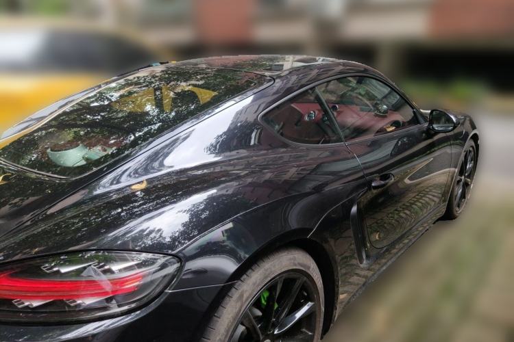 Used Porsche 718 2022 Cayman 2.0T Rear Right 45 Deg