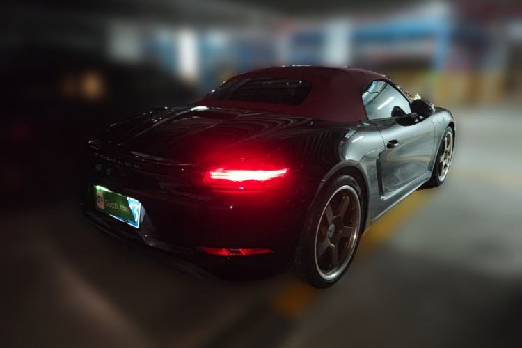 Used Porsche 718 2022 Boxster 2.0T Rear Right 45 Deg