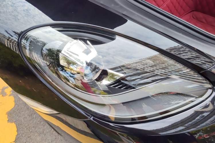 Used Porsche 718 2022 Boxster 2.0T Right Front Headlight