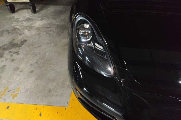 Used Porsche 718 2022 Boxster 2.0T Right Front Headlight