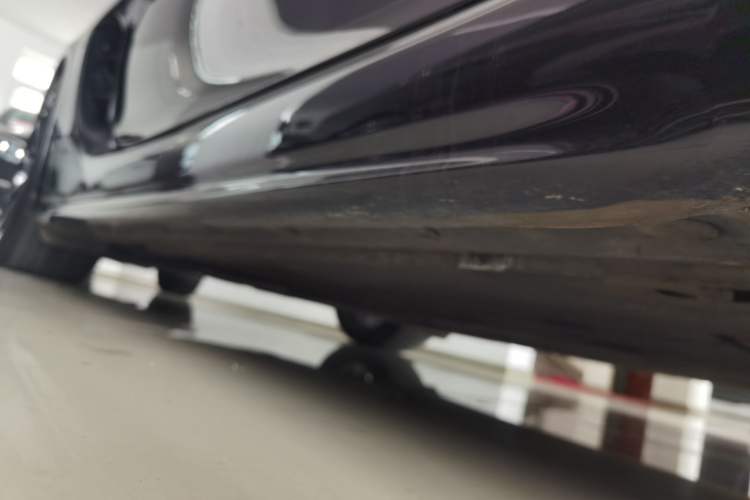 Used Porsche 718 2022 Boxster 2.0T Right Side Sill