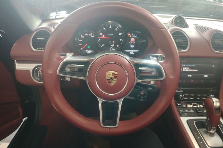 Used Porsche 718 2022 Boxster 2.0T Steering Wheel
