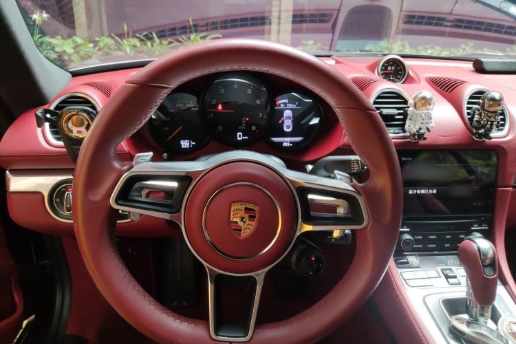 Used Porsche 718 2022 Cayman 2.0T Steering Wheel