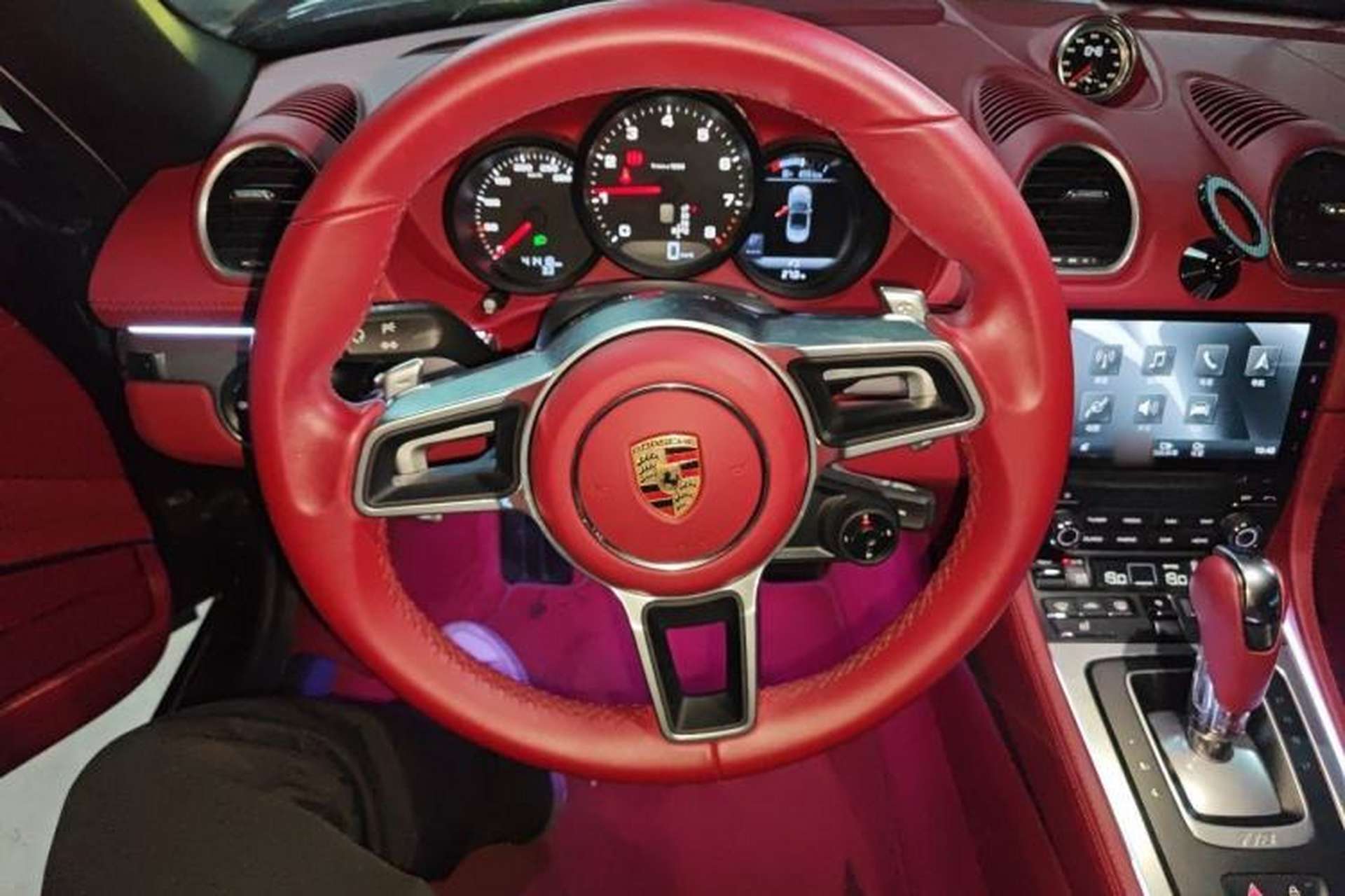 Used Porsche 718 2022 Boxster 2.0T Steering Wheel