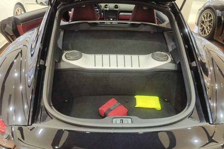 Used Porsche 718 2022 Cayman 2.0T Trunk