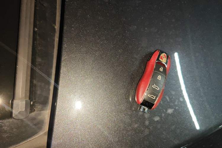 Used Porsche 718 2022 Boxster 2.0T Vehicle Key
