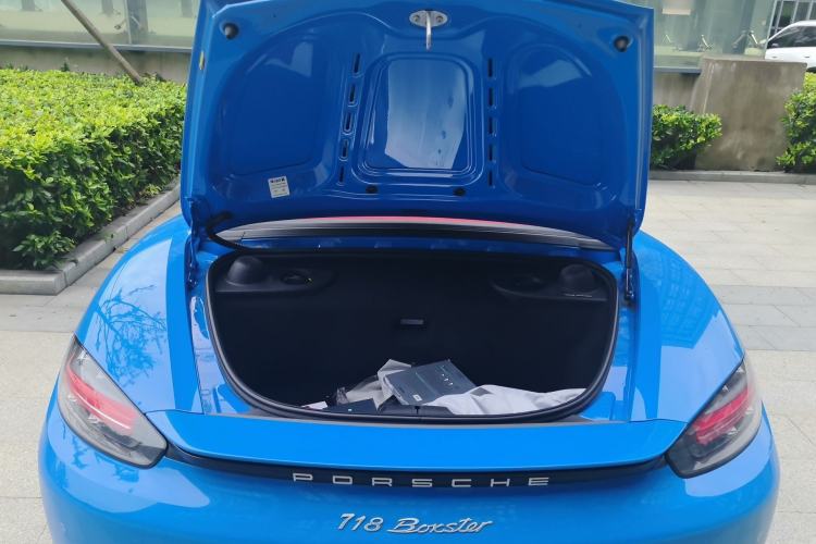 Used Porsche 718 2022 Boxster 2.0T Trunk