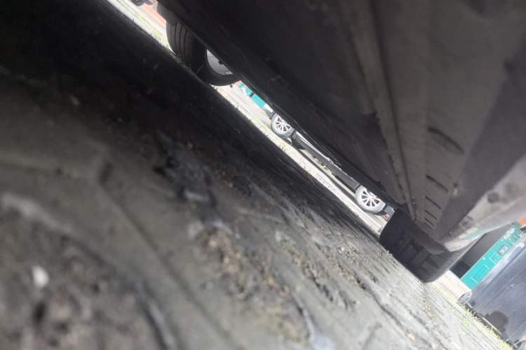 Used Porsche 718 2022 Cayman 2.0T Chassis Front Left