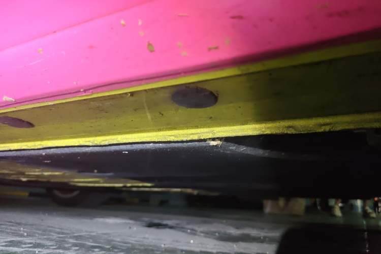 Used Porsche 718 2022 Cayman 2.0T Chassis Front Right