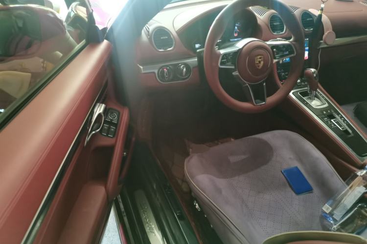 Used Porsche 718 2022 Boxster 2.0T Driver Seat