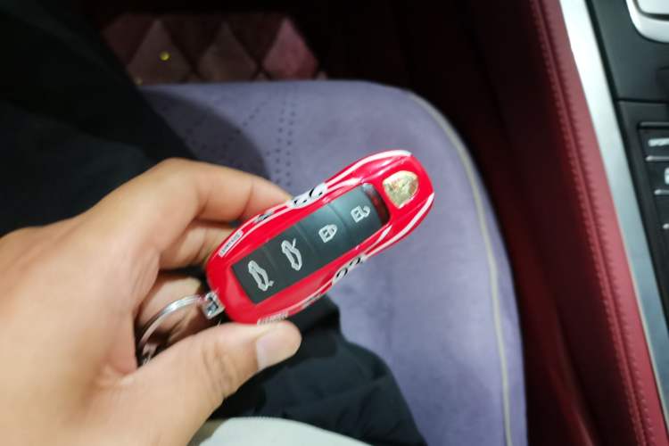 Used Porsche 718 2022 Boxster 2.0T Vehicle Key