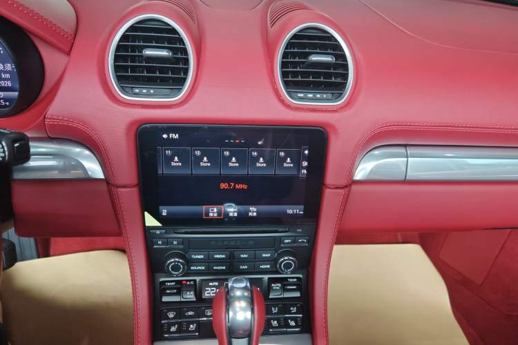 Used Porsche 718 2022 Boxster 2.0T Audio And AC Panel