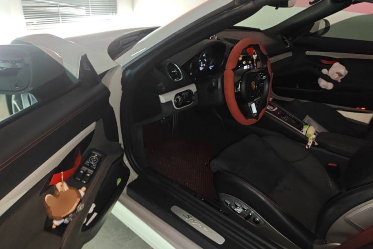 Used Porsche 718 2022 Spyder 2.0T Driver Seat