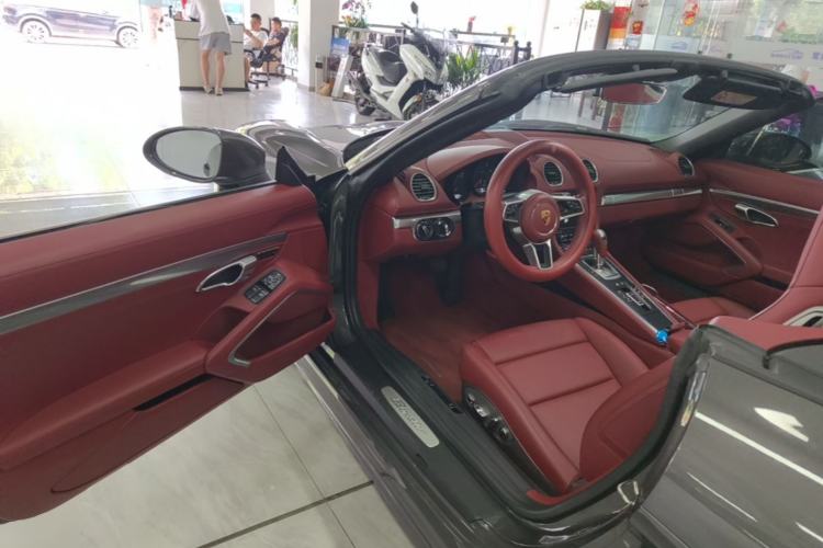 Used Porsche 718 2022 Boxster 2.0T Driver Seat