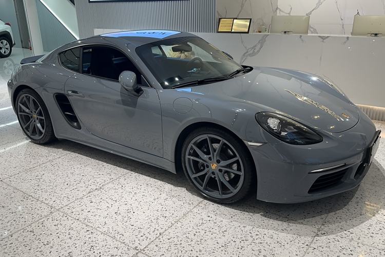 Used Porsche 718 2022 Cayman 2.0T Exterior 2