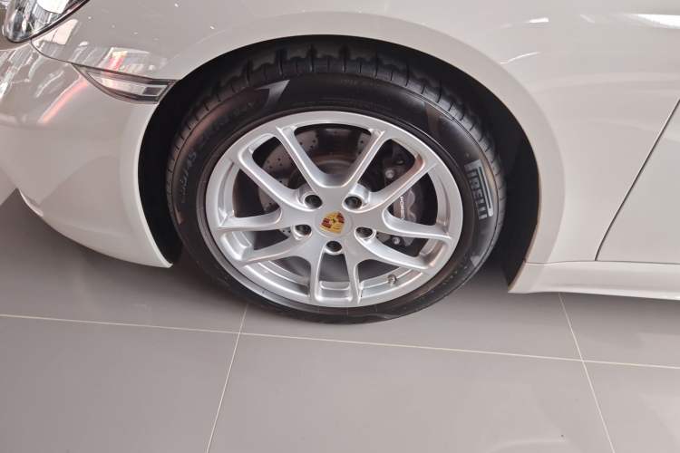 Used Porsche 718 2022 Boxster 2.0T Exterior 4