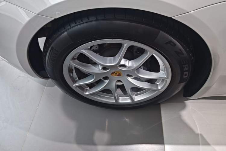 Used Porsche 718 2022 Boxster 2.0T Exterior 5