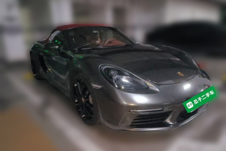Used Porsche 718 2022 Boxster 2.0T Front Right 45 Deg