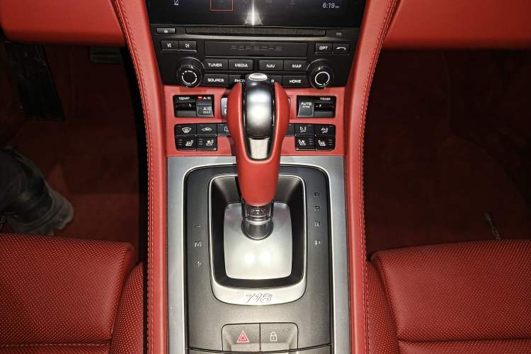 Used Porsche 718 2022 Boxster 2.0T Gear Lever