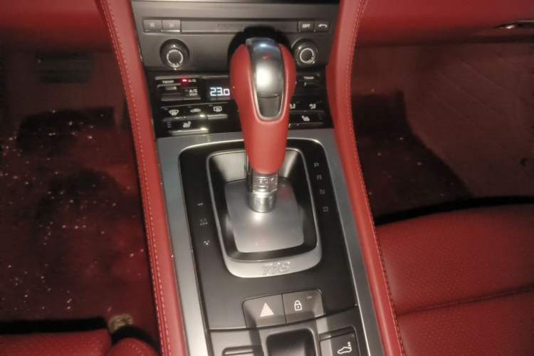 Used Porsche 718 2022 Boxster 2.0T Gear Lever