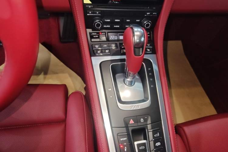 Used Porsche 718 2022 Boxster 2.0T Gear Lever