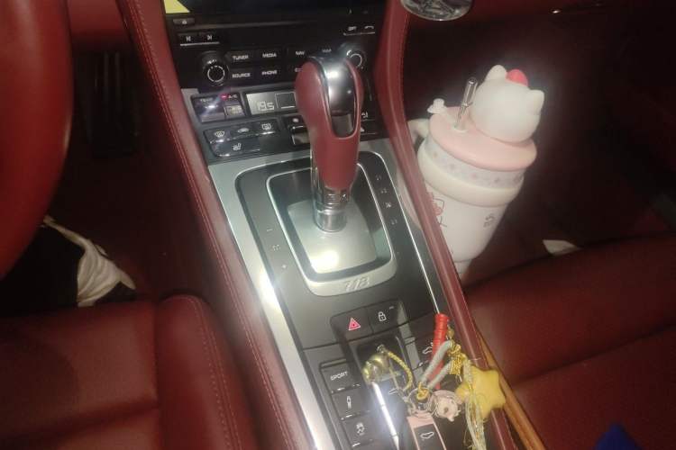 Used Porsche 718 2022 Boxster 2.0T Gear Lever
