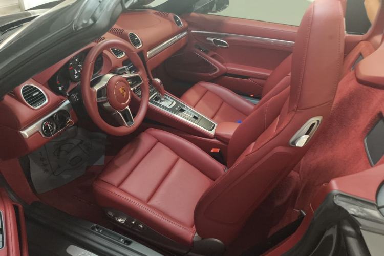 Used Porsche 718 2022 Boxster 2.0T Left Front Seat
