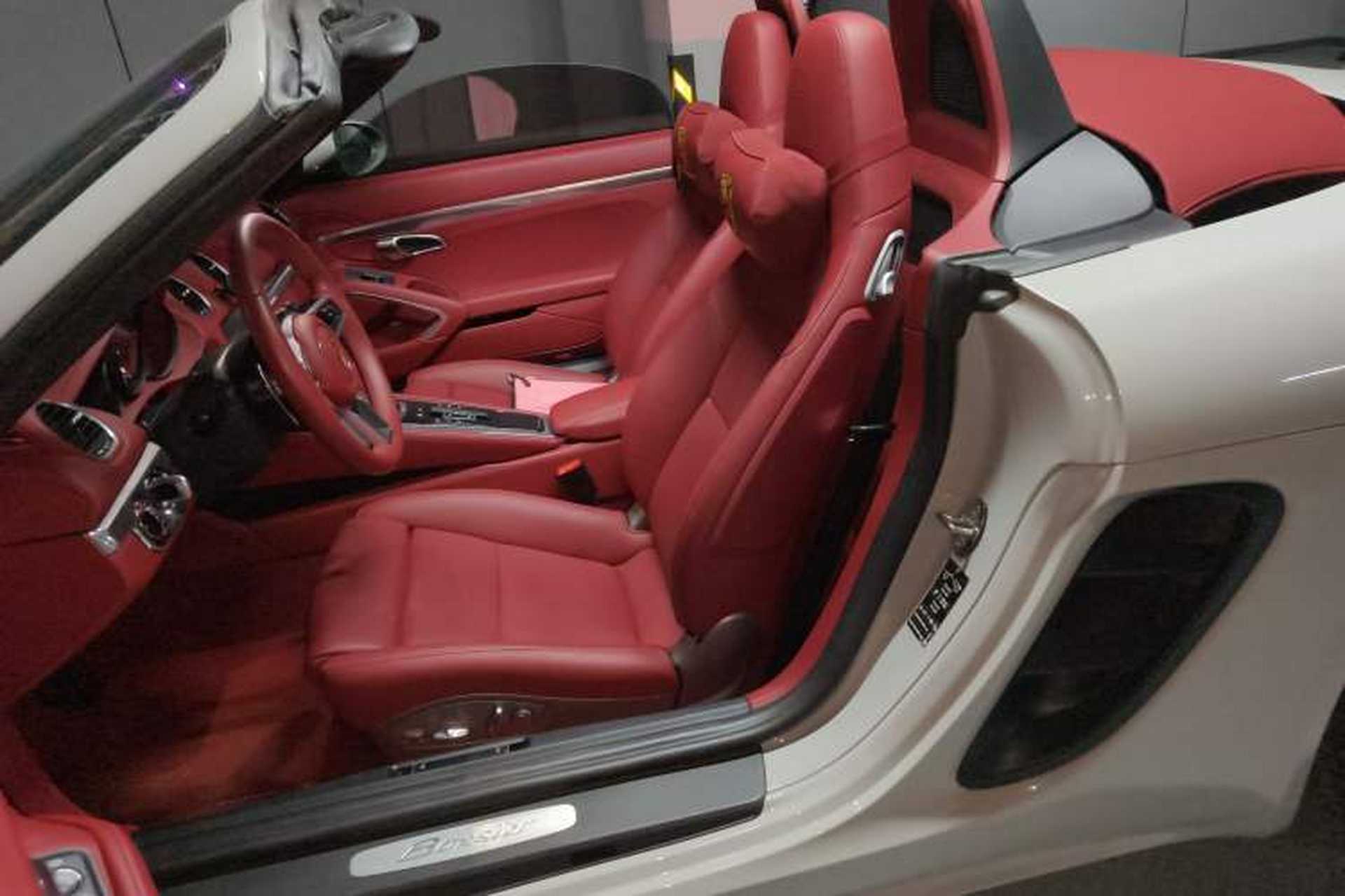 Used Porsche 718 2022 Boxster 2.0T Left Front Seat