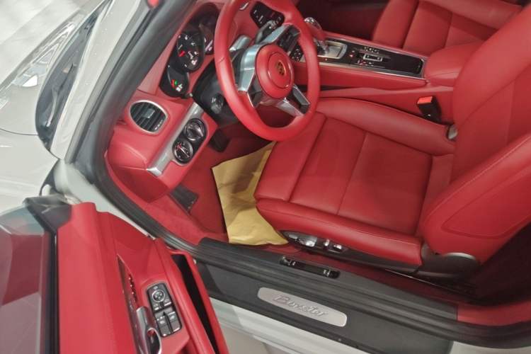 Used Porsche 718 2022 Boxster 2.0T Left Front Seat