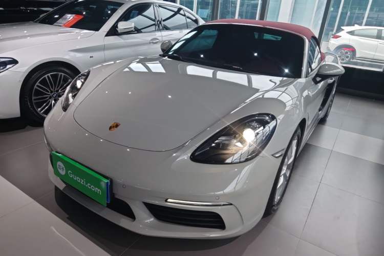 Used Porsche 718 2022 Boxster 2.0T Guazi used car, China used car export, Used car for sale, Used  cars, Cheapest cars for sale