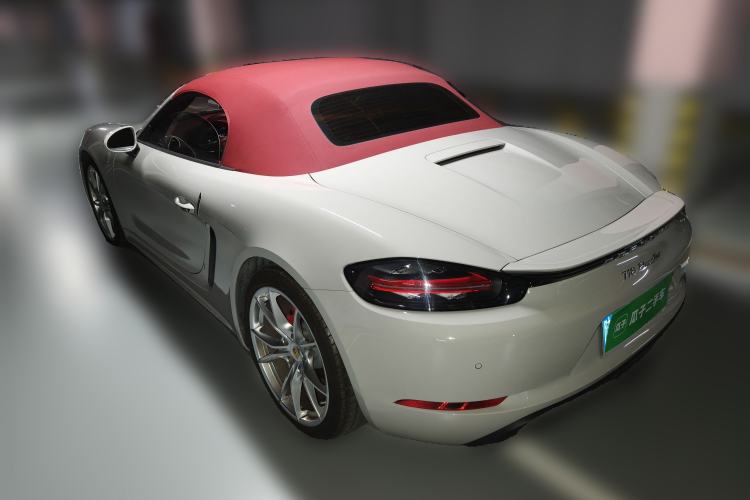 Used Porsche 718 2022 Boxster 2.0T Rear Left 45 Deg