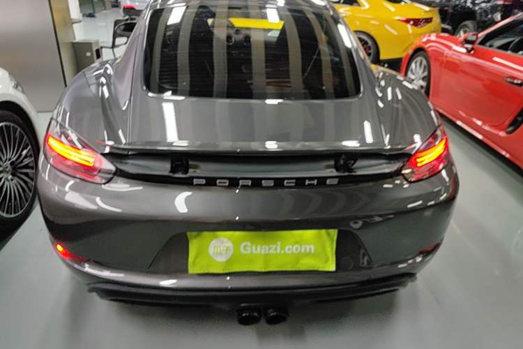 Used Porsche 718 2022 Cayman 2.0T Rear