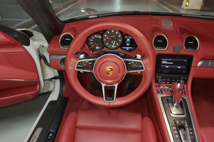 Used Porsche 718 2022 Boxster 2.0T Steering Wheel