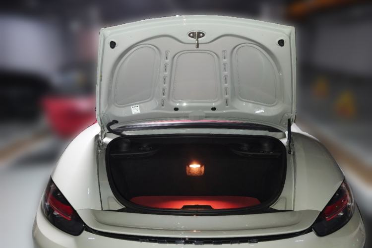 Used Porsche 718 2022 Boxster 2.0T Trunk