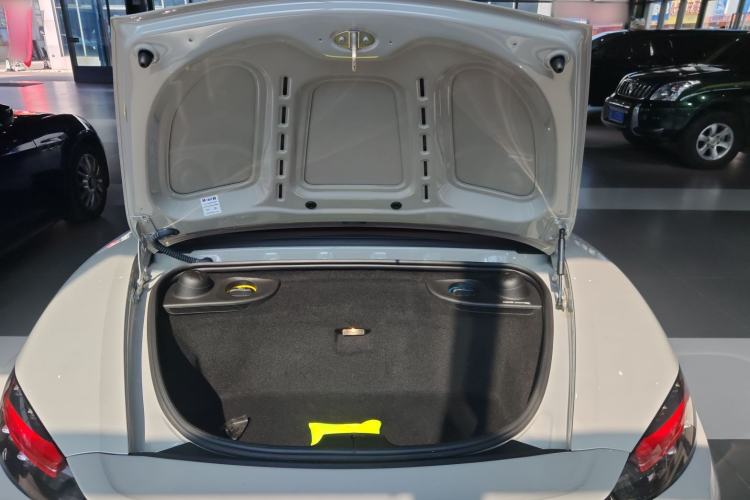 Used Porsche 718 2022 Boxster 2.0T Trunk