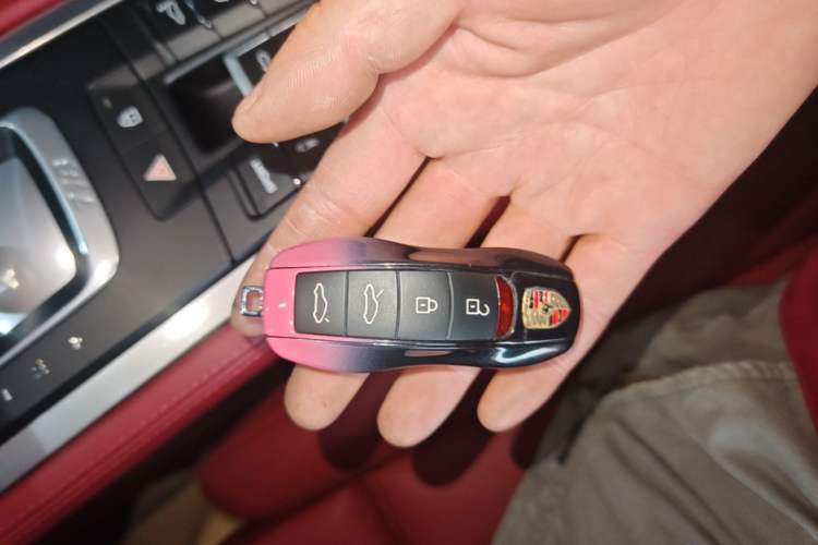 Used Porsche 718 2022 Boxster 2.0T Vehicle Key