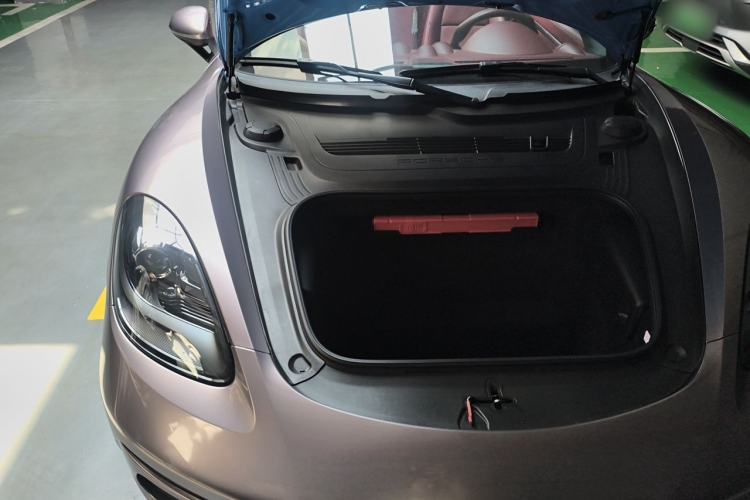 Used Porsche 718 2022 Boxster 2.0T Engine Bay Right