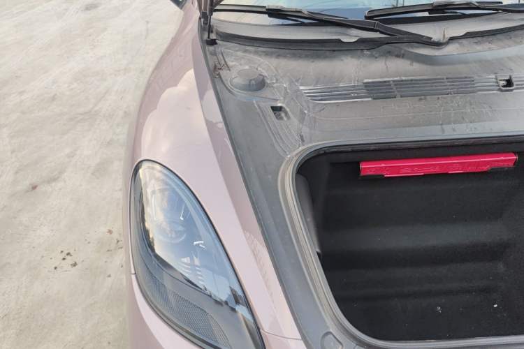 Used Porsche 718 2022 Boxster 2.0T Engine Bay Right