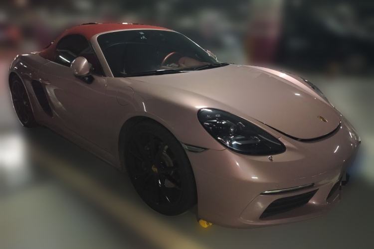 Used Porsche 718 2022 Boxster 2.0T Front Right 45 Deg