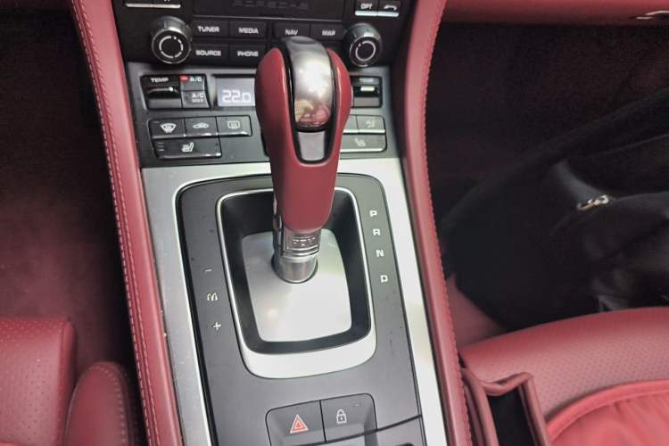 Used Porsche 718 2022 Boxster 2.0T Gear Lever