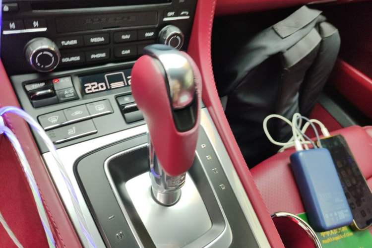 Used Porsche 718 2022 Cayman 2.0T Gear Lever