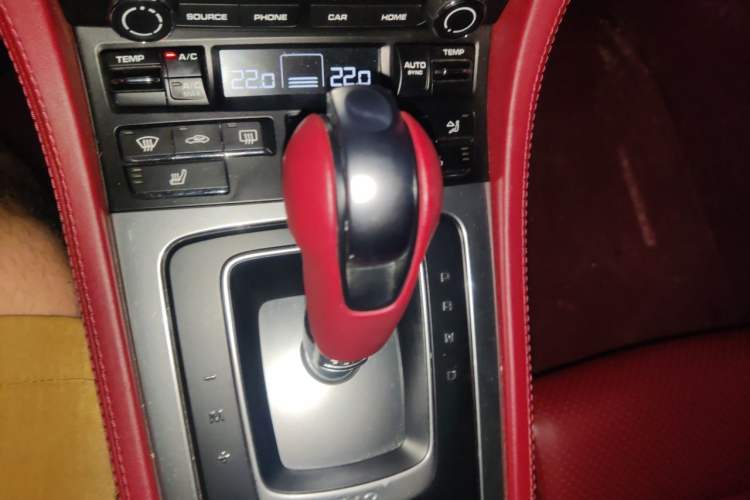 Used Porsche 718 2022 Boxster 2.0T Gear Lever