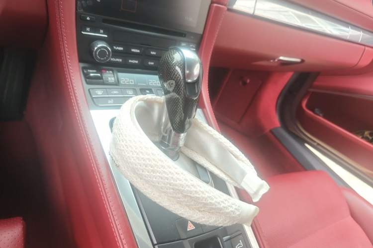 Used Porsche 718 2022 Boxster 2.0T Gear Lever