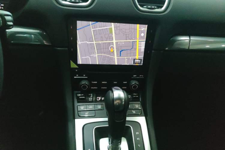 Used Porsche 718 2022 Boxster 2.0T Audio And AC Panel