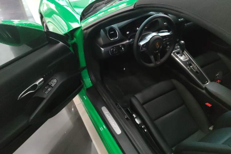 Used Porsche 718 2022 Boxster 2.0T Driver Seat