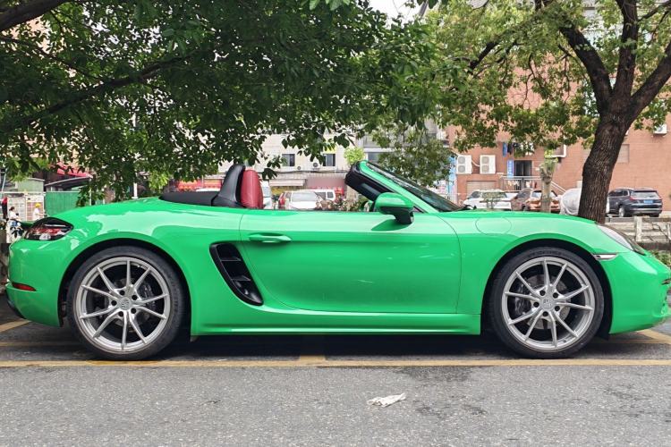 Used Porsche 718 2022 Boxster 2.0T Exterior 3